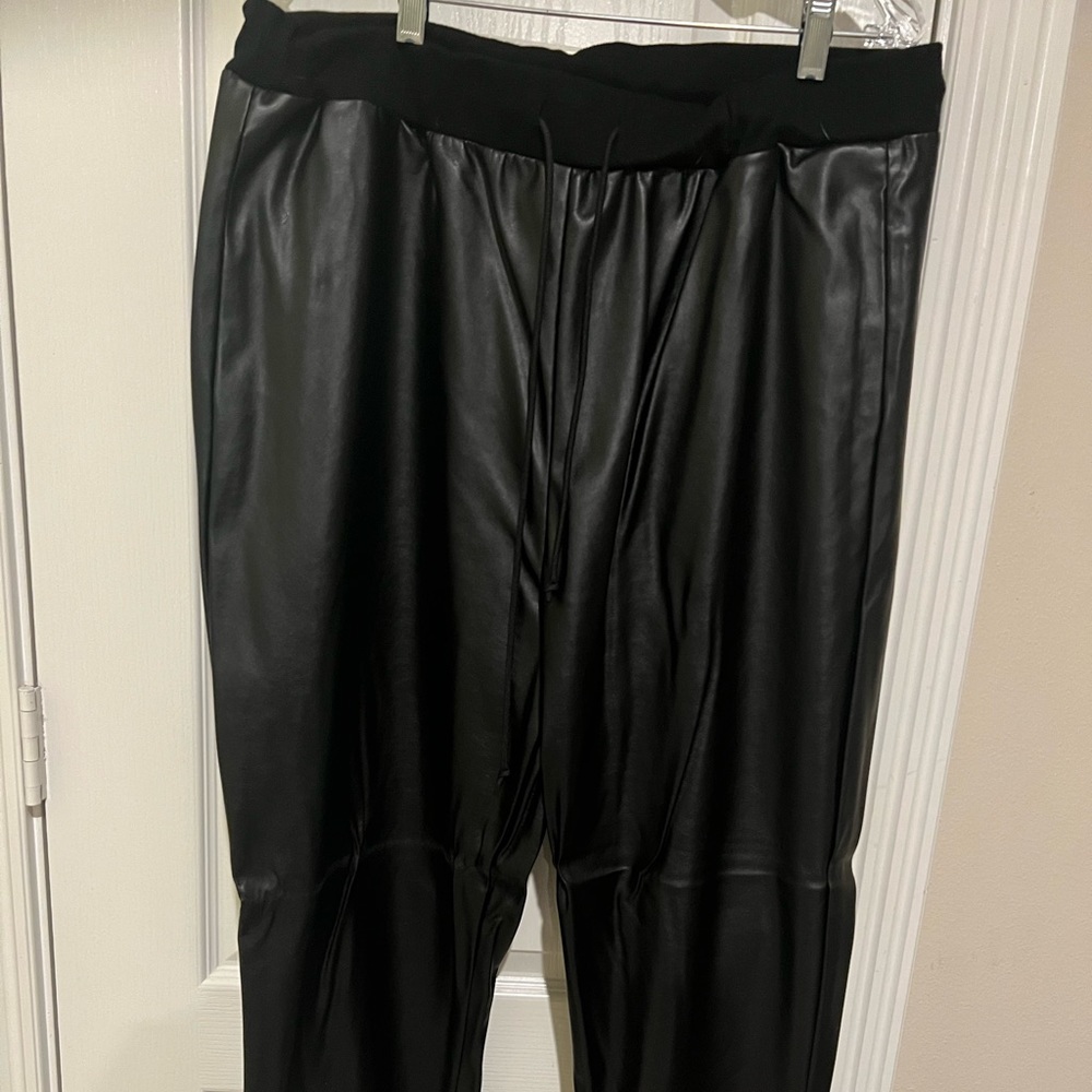 NY&C Faux-Leather Jogger Pant Size XLARGE